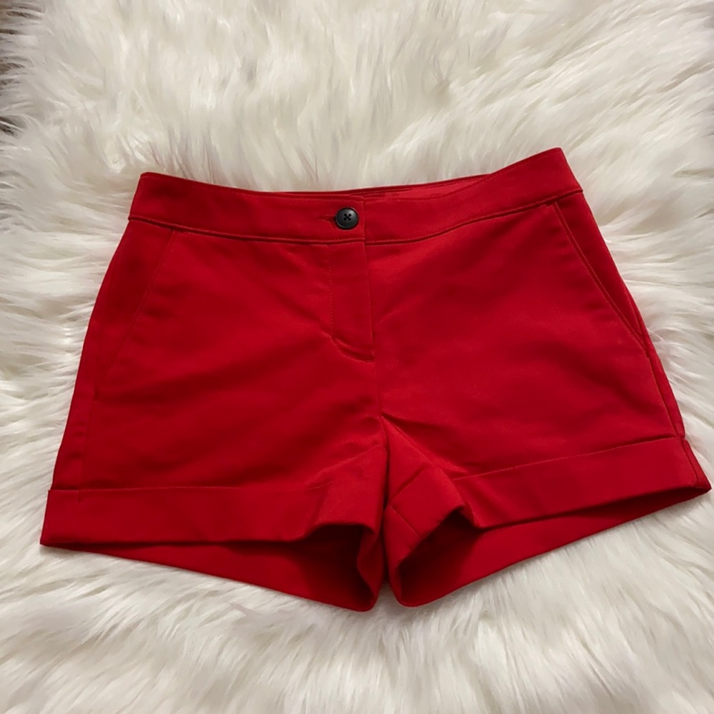 EXPRESS SHORTS